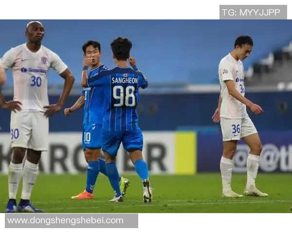 实时新闻上海足球队区域防守战术解析与实践探讨